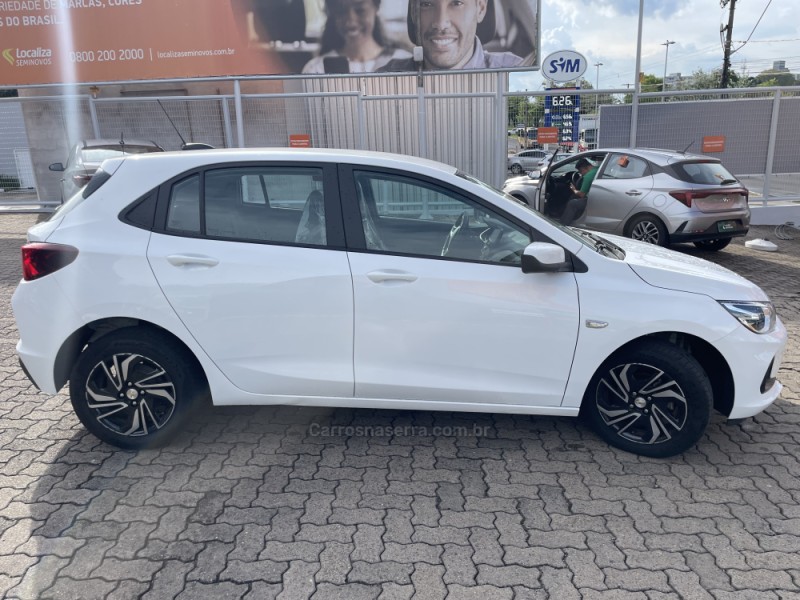 ONIX 1.0 LT 12V FLEX 4P MANUAL - 2025 - CAXIAS DO SUL