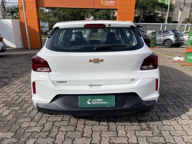ONIX 1.0 LT 12V FLEX 4P MANUAL - 2025 - CAXIAS DO SUL