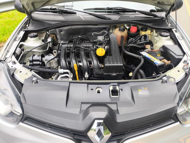 CLIO 1.0 EXPRESSION 16V FLEX 4P MANUAL - 2014 - CAXIAS DO SUL