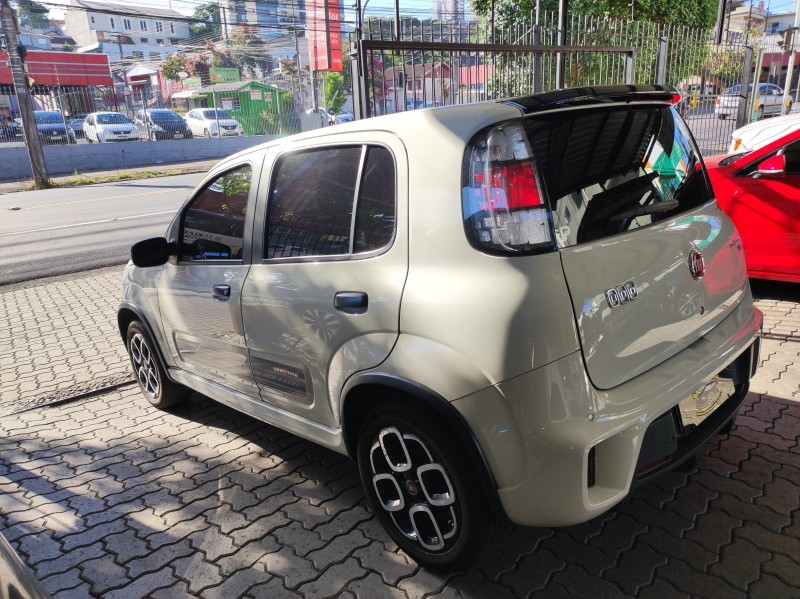 UNO 1.4 EVO SPORTING 8V FLEX 4P AUTOMATIZADO - 2015 - CAXIAS DO SUL