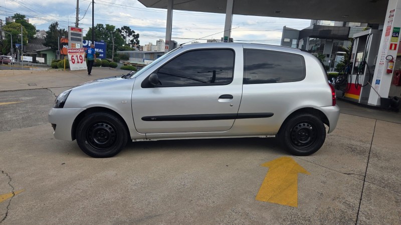 CLIO 1.0 CAMPUS 16V FLEX 2P MANUAL - 2011 - CAXIAS DO SUL