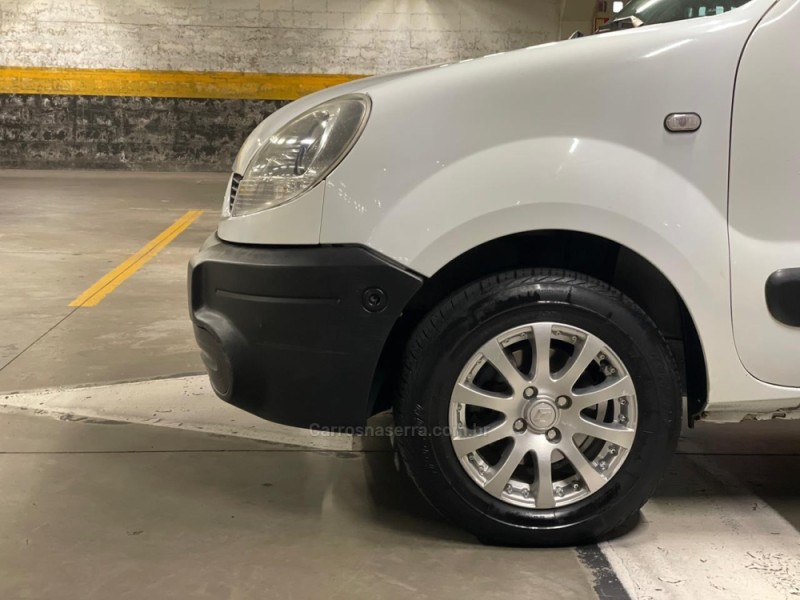KANGOO 1.6 EXPRESS 16V FLEX 4P MANUAL - 2009 - CAXIAS DO SUL