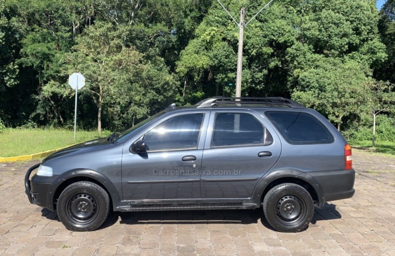 PALIO 1.8 MPI ADVENTURE WEEKEND 8V GASOLINA 4P MANUAL - 2003 - GUAPORé