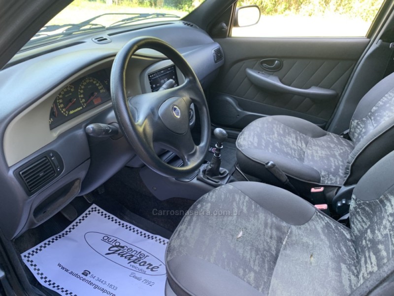 PALIO 1.8 MPI ADVENTURE WEEKEND 8V GASOLINA 4P MANUAL - 2003 - GUAPORé