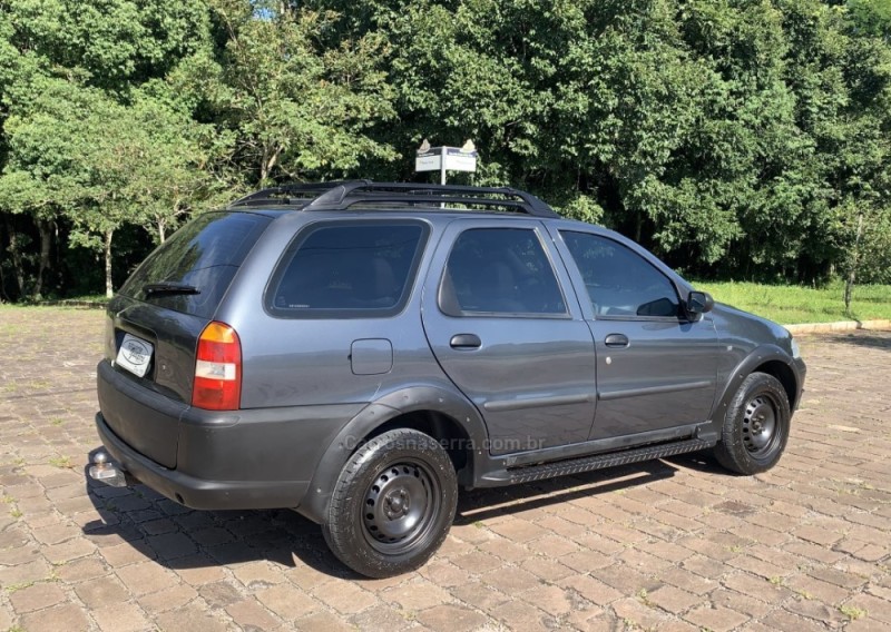 PALIO 1.8 MPI ADVENTURE WEEKEND 8V GASOLINA 4P MANUAL - 2003 - GUAPORé