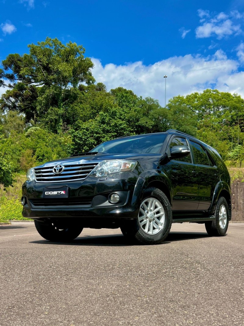 HILUX SW4 3.0 SRV 4X4 16V TURBO INTERCOOLER DIESEL 4P AUTOMÁTICO - 2013 - BENTO GONçALVES