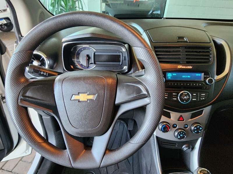 TRACKER 1.8 MPFI FREERIDE 4X2 16V FLEX 4P MANUAL - 2014 - CAXIAS DO SUL