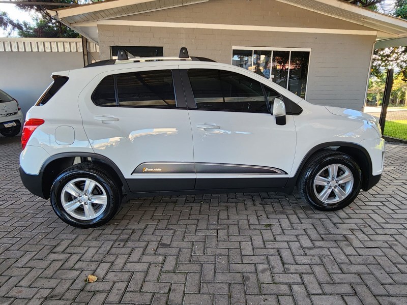 TRACKER 1.8 MPFI FREERIDE 4X2 16V FLEX 4P MANUAL - 2014 - CAXIAS DO SUL