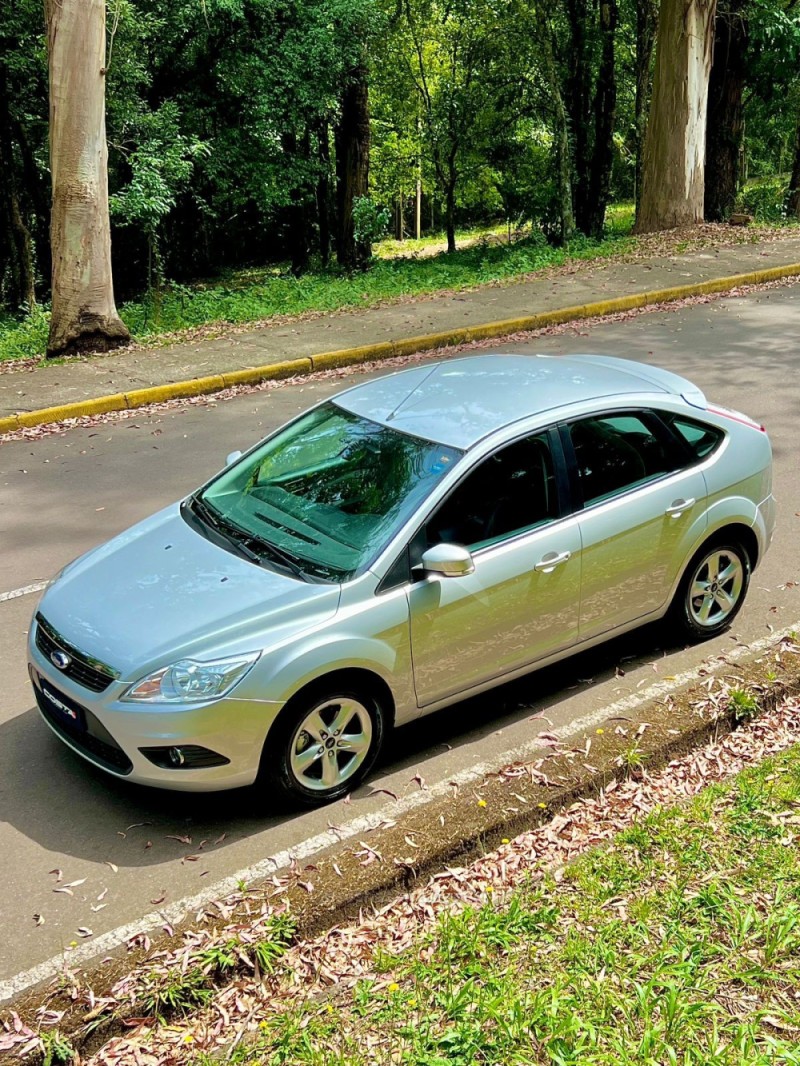 FOCUS 2.0 GLX 16V GASOLINA 4P AUTOMÁTICO - 2012 - BENTO GONçALVES
