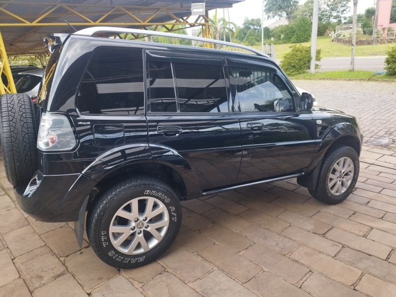 pajero tr4 2.0 4x4 16v flex 4p manual 2011 veranopolis