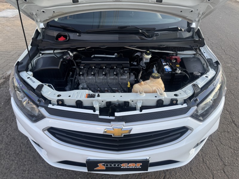 ONIX 1.4 MPFI LT 8V FLEX 4P MANUAL - 2018 - DOIS IRMãOS