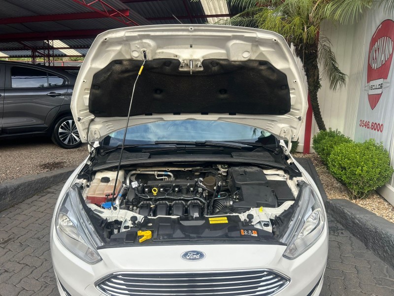 FOCUS 2.0 TITANIUM SEDAN 16V FLEX 4P AUTOMÁTICO - 2019 - TRêS COROAS
