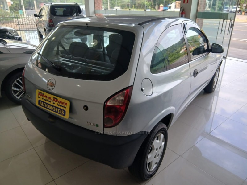 CELTA 1.0 MPFI LIFE 8V FLEX 2P MANUAL - 2010 - NOVA PETRóPOLIS