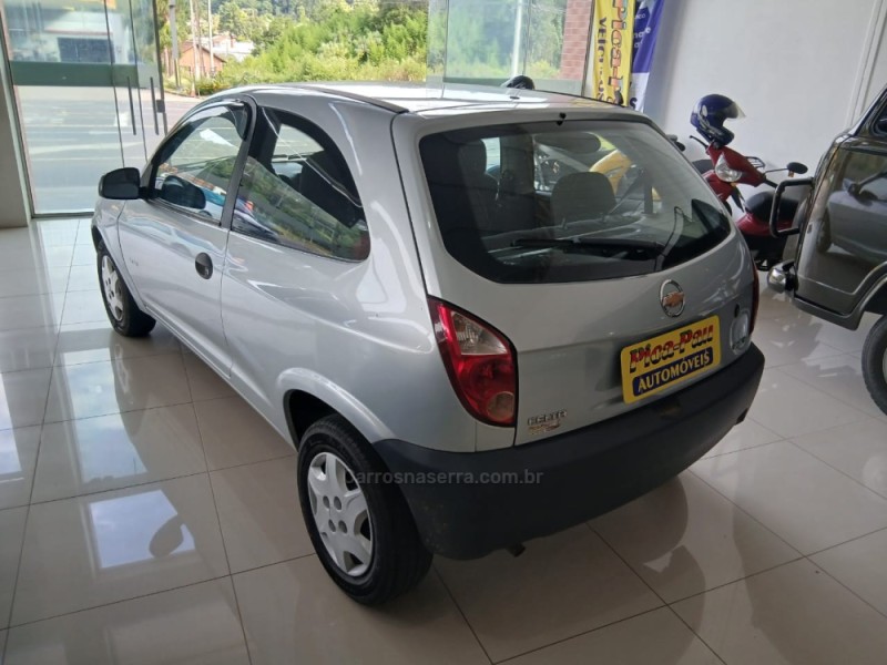 CELTA 1.0 MPFI LIFE 8V FLEX 2P MANUAL - 2010 - NOVA PETRóPOLIS