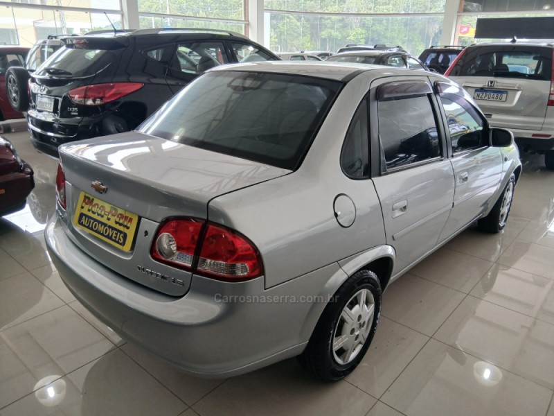 CLASSIC 1.0 MPFI LS 8V FLEX 4P MANUAL - 2012 - NOVA PETRóPOLIS