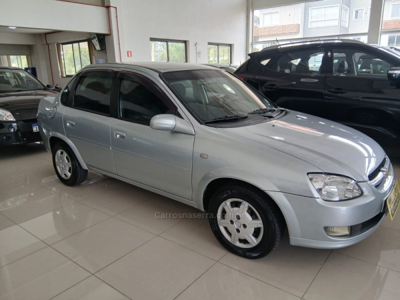 CLASSIC 1.0 MPFI LS 8V FLEX 4P MANUAL - 2012 - NOVA PETRóPOLIS