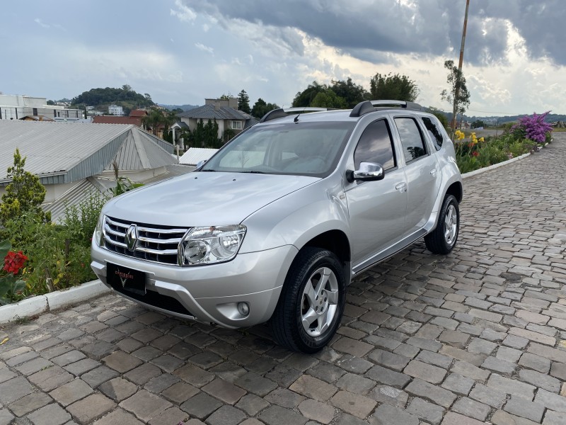 DUSTER 1.6 DYNAMIQUE 4X2 16V FLEX 4P MANUAL - 2013 - CARLOS BARBOSA