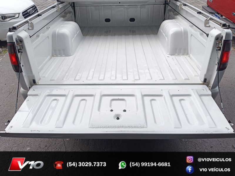 S10 2.2 EFI DLX 4X2 CS 8V GASOLINA 2P MANUAL - 1996 - CAXIAS DO SUL