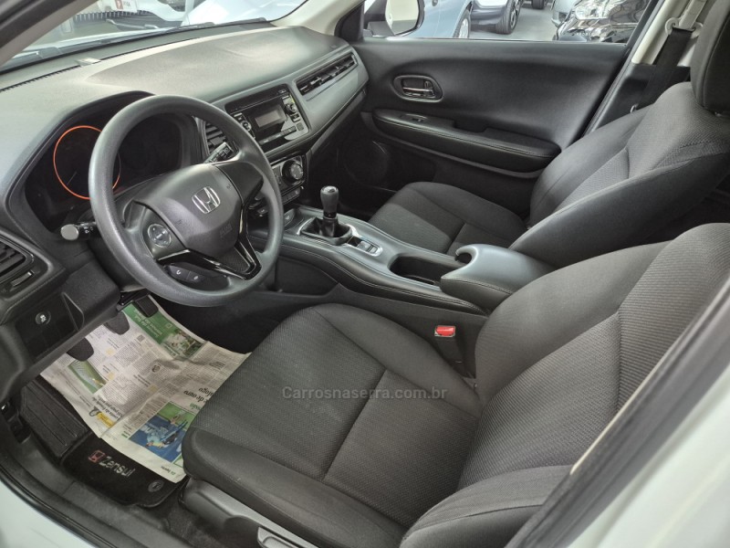 HR-V 1.8 16V FLEX LX 4P MANUAL - 2017 - GARIBALDI