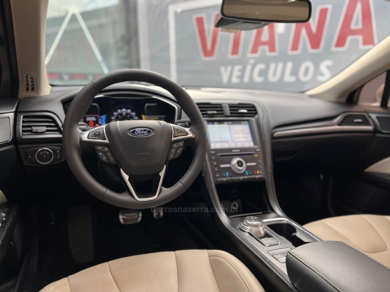 FUSION 2.0 TITANIUM PLUS 16V HÍBRIDO 4P AUTOMÁTICO - 2017 - SAPUCAIA DO SUL