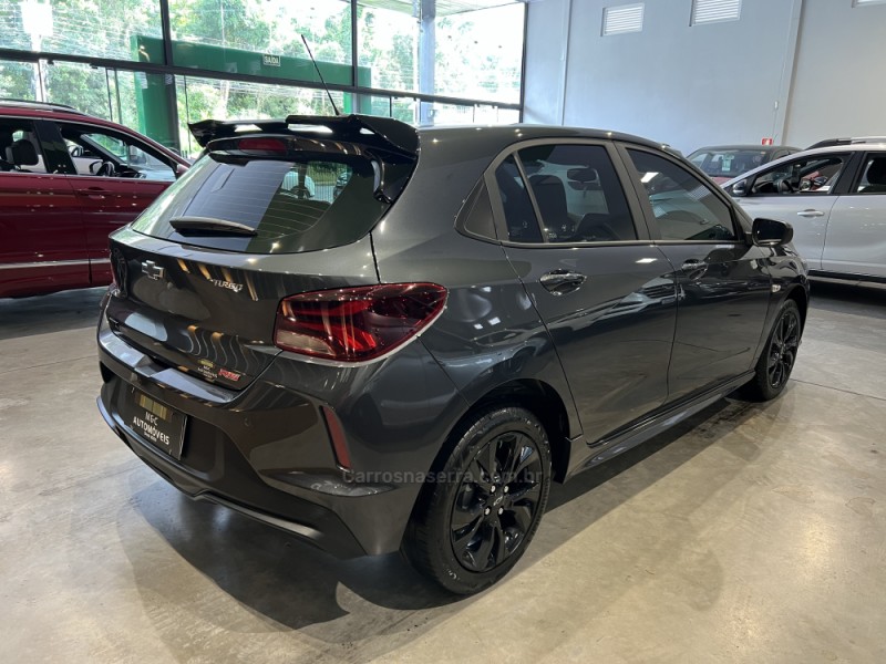 ONIX 1.0 HATCH RS 12V TURBO 4P AUTOMÁTICO - 2024 - CAXIAS DO SUL