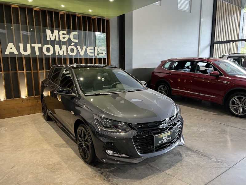 ONIX 1.0 HATCH RS 12V TURBO 4P AUTOMÁTICO - 2024 - CAXIAS DO SUL