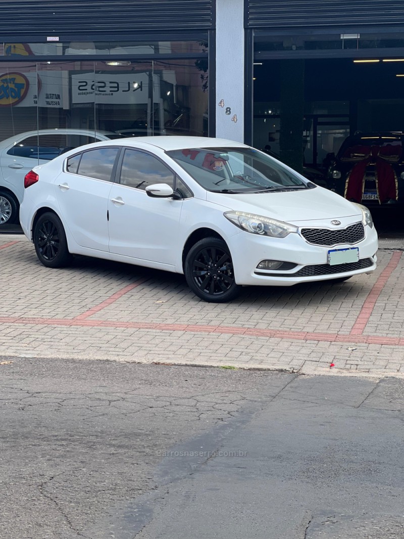 CERATO 1.6 SX3 16V FLEX 4P AUTOMÁTICO - 2014 - SAPUCAIA DO SUL