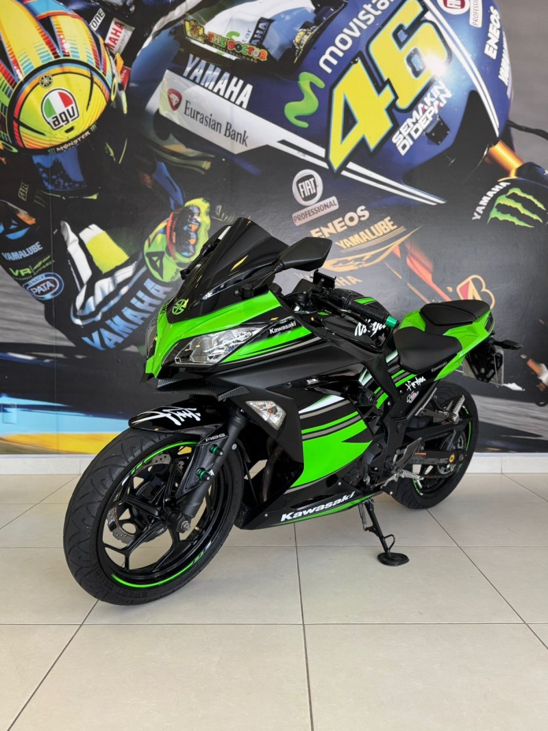 NINJA 300 ABS LIMITED EDITION - 2018 - PASSO FUNDO