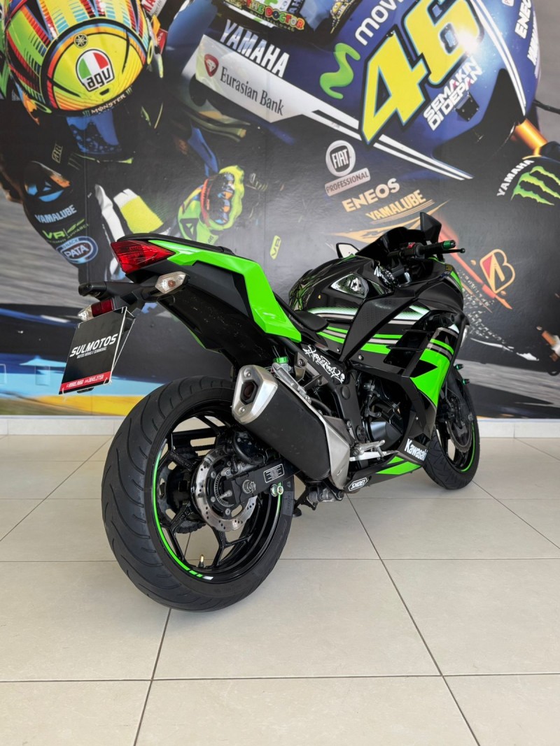 NINJA 300 ABS LIMITED EDITION - 2018 - PASSO FUNDO