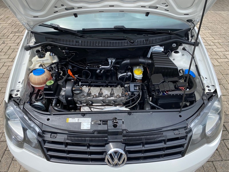 POLO 1.6 MI 8V FLEX 4P MANUAL - 2013 - CAXIAS DO SUL