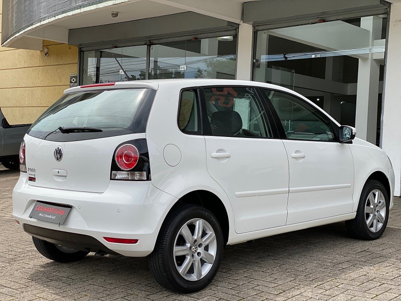 POLO 1.6 MI 8V FLEX 4P MANUAL - 2013 - CAXIAS DO SUL