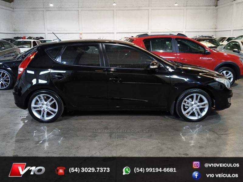 I30 2.0 MPI 16V GASOLINA 4P MANUAL - 2011 - CAXIAS DO SUL