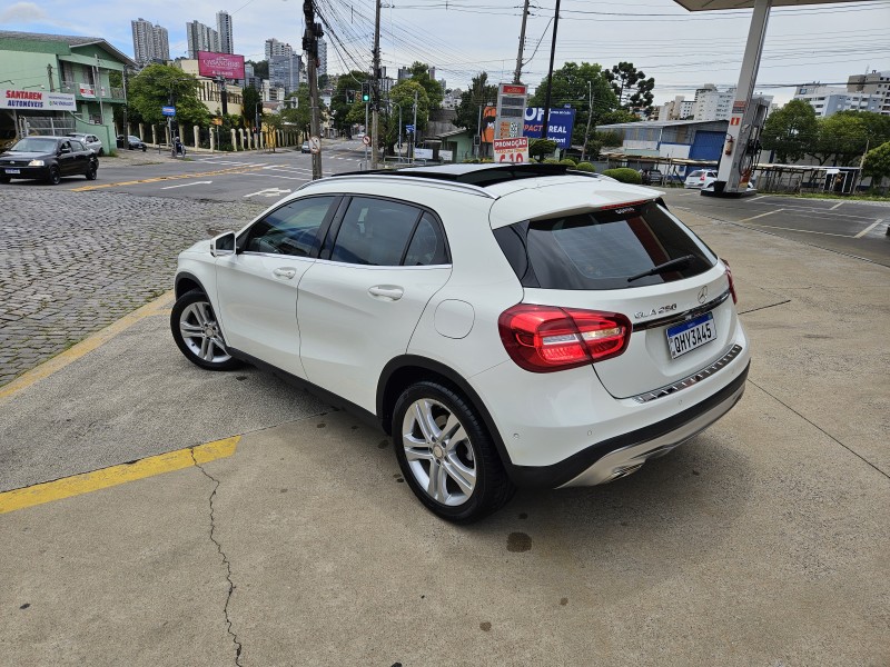 GLA 250 2.0 SPORT 16V TURBO 4X4 4P AUTOMÁTICA - 2016 - CAXIAS DO SUL