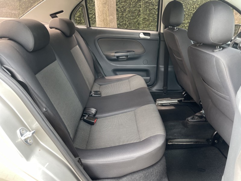 VOYAGE 1.6 MI CITY 8V FLEX 4P MANUAL - 2014 - CAXIAS DO SUL