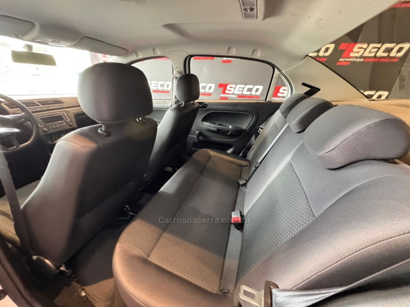 VOYAGE 1.0 MI 8V FLEX 4P MANUAL - 2023 - PASSO FUNDO