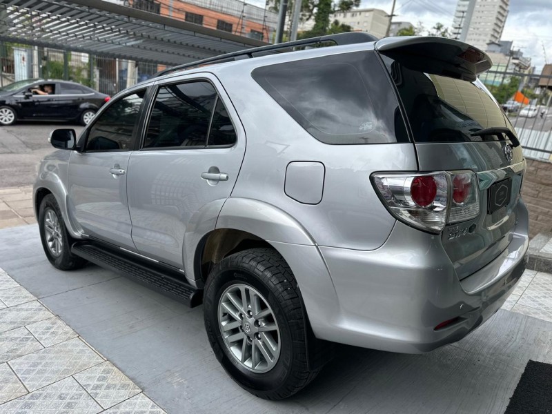 HILUX SW4 3.0 SRV 4X4 16V TURBO INTERCOOLER DIESEL 4P AUTOMÁTICO - 2015 - CAXIAS DO SUL
