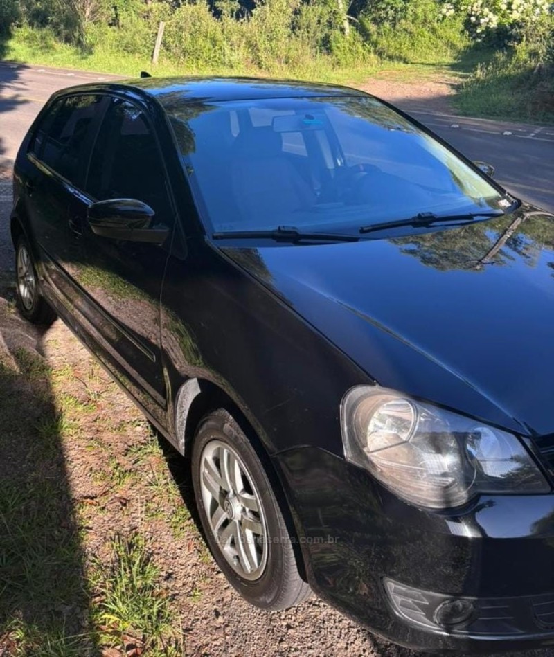 POLO 1.6 MI 8V E-FLEX 4P MANUAL - 2013 - GRAMADO