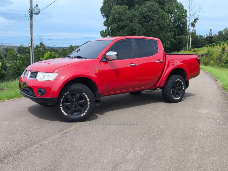 L200 TRITON 3.2 HPE 4X4 CD 16V TURBO INTERCOOLER DIESEL 4P AUTOMÁTICO - 2013 - CAXIAS DO SUL