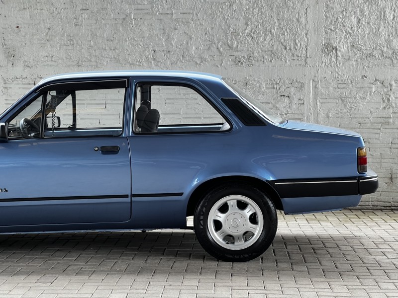 CHEVETTE 1.6 L 8V GASOLINA 2P MANUAL - 1993 - BENTO GONçALVES