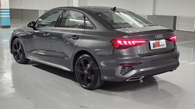 A3 1.4 TFSI S LINE LIMITED SEDAN GASOLINA 4P AUTOMÁTICO  - 2022 - PORTO ALEGRE