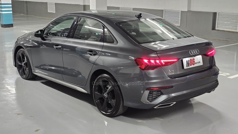A3 1.4 TFSI S LINE LIMITED SEDAN GASOLINA 4P AUTOMÁTICO  - 2022 - PORTO ALEGRE