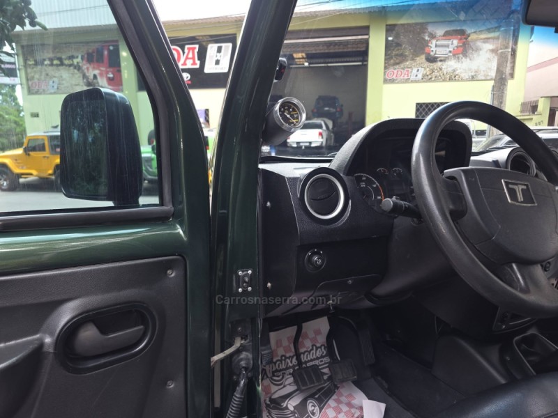 T4 3.0 TETO RÍGIDO 16V TURBO ELETRONIC DIESEL 2P MANUAL - 2012 - CAXIAS DO SUL