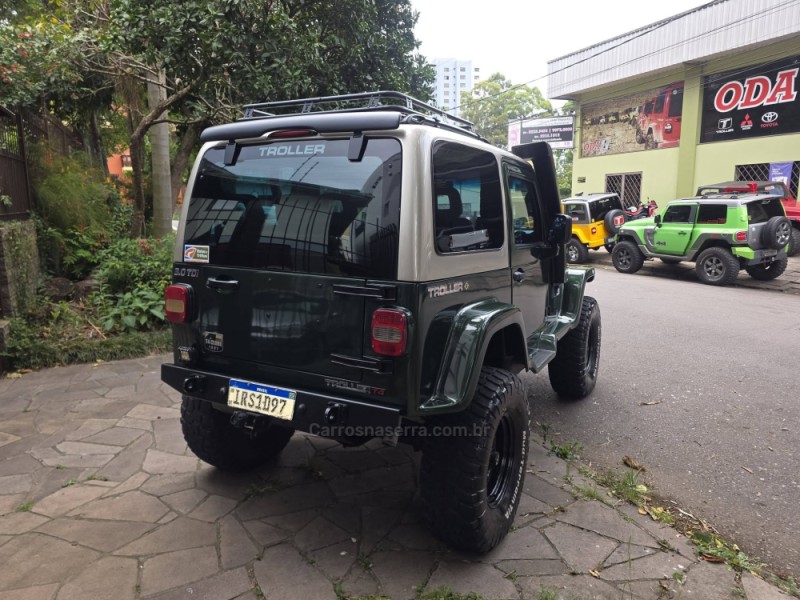 T4 3.0 TETO RÍGIDO 16V TURBO ELETRONIC DIESEL 2P MANUAL - 2012 - CAXIAS DO SUL