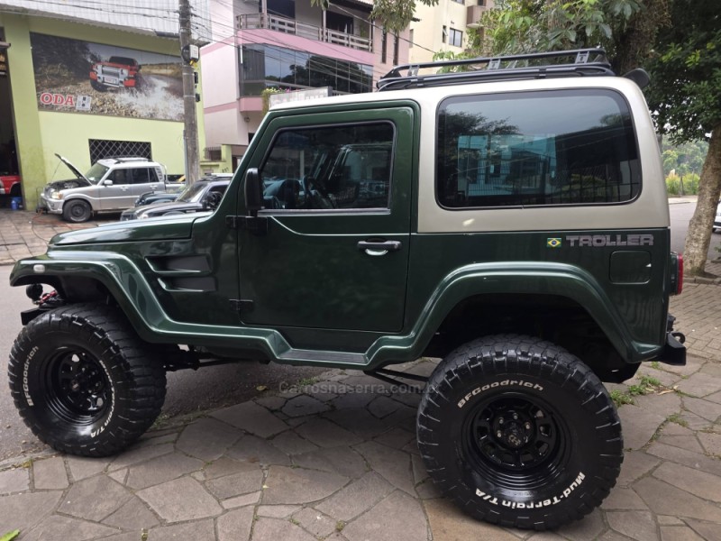 T4 3.0 TETO RÍGIDO 16V TURBO ELETRONIC DIESEL 2P MANUAL - 2012 - CAXIAS DO SUL