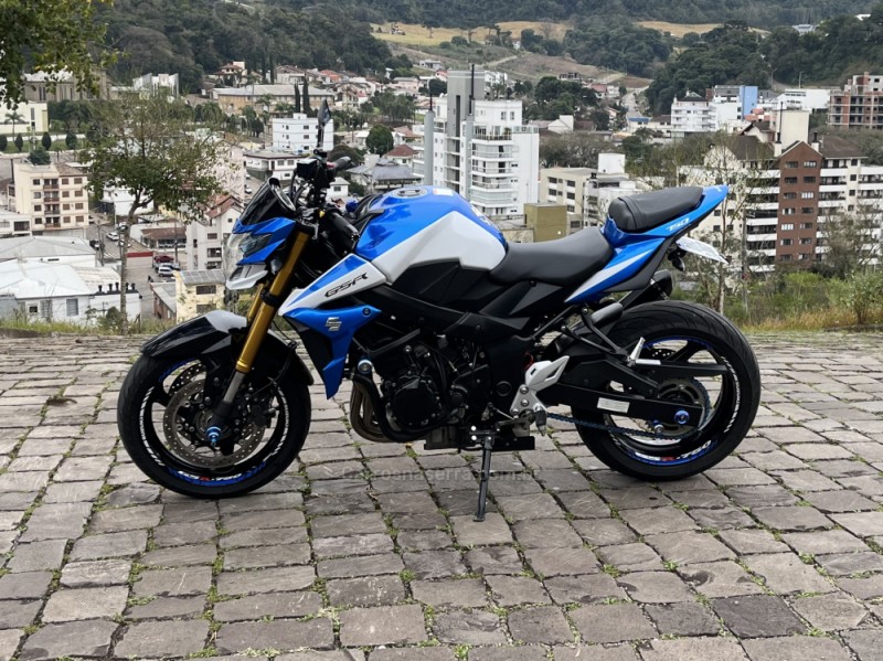 GSR 750ZA - 2016 - NOVA BASSANO