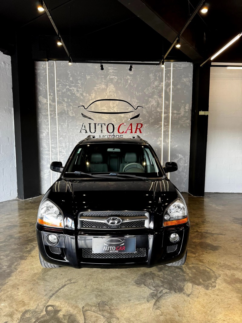 TUCSON 2.0 MPFI GLS TOP 16V 143CV 2WD FLEX 4P AUTOMÁTICO - 2015 - CAXIAS DO SUL