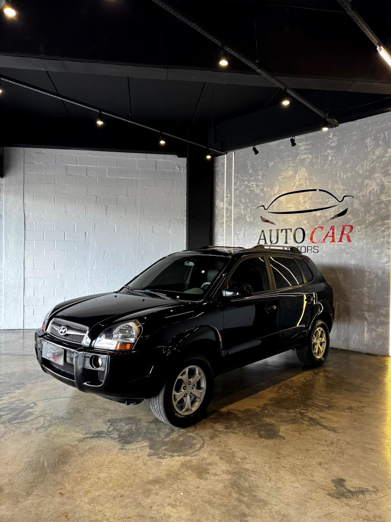 TUCSON 2.0 MPFI GLS TOP 16V 143CV 2WD FLEX 4P AUTOMÁTICO - 2015 - CAXIAS DO SUL