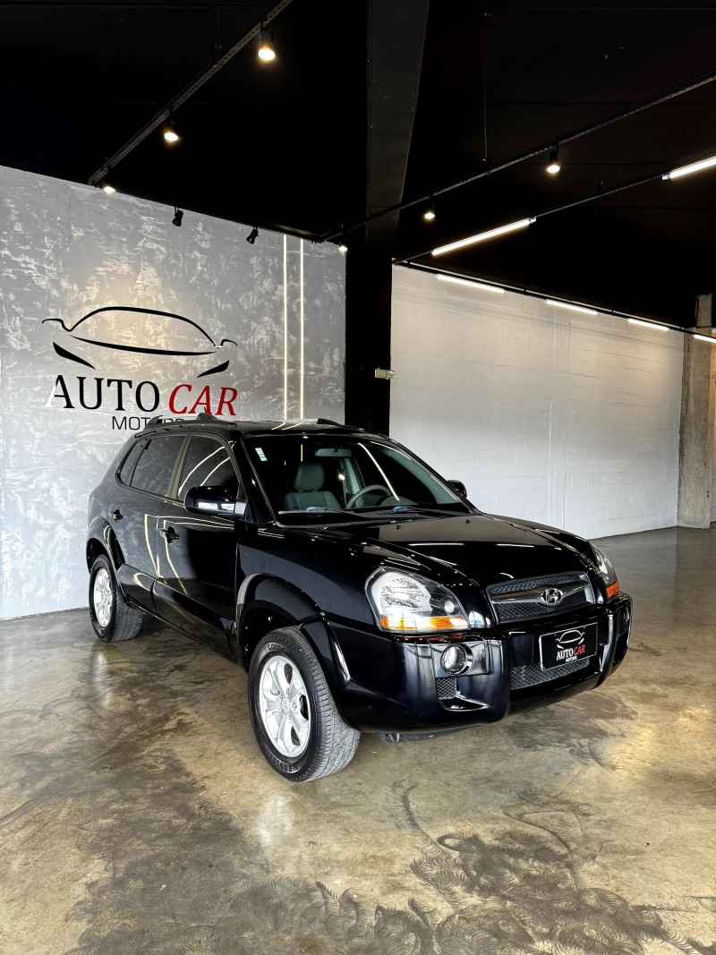 TUCSON 2.0 MPFI GLS TOP 16V 143CV 2WD FLEX 4P AUTOMÁTICO - 2015 - CAXIAS DO SUL