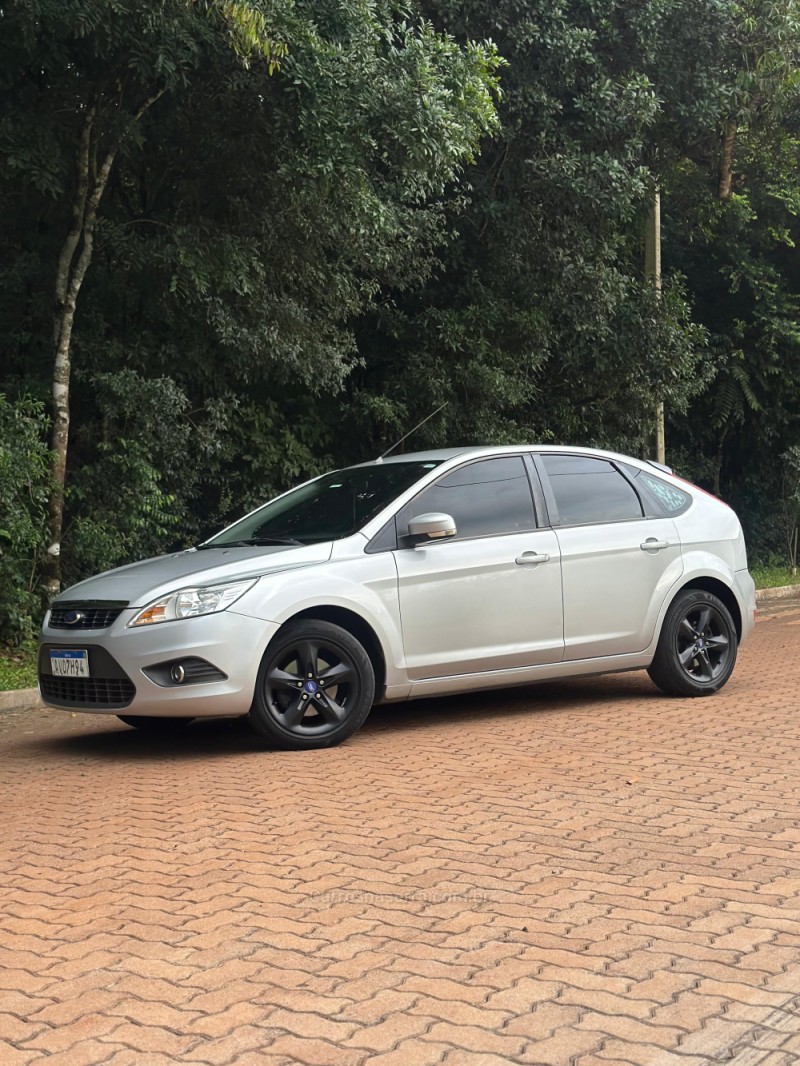 FOCUS 1.6 GLX 16V FLEX 4P MANUAL - 2012 - CAXIAS DO SUL