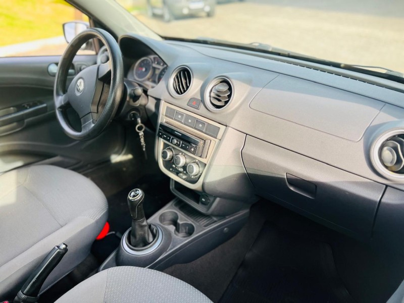 VOYAGE 1.6 MI CITY 8V FLEX 4P MANUAL - 2011 - BENTO GONçALVES